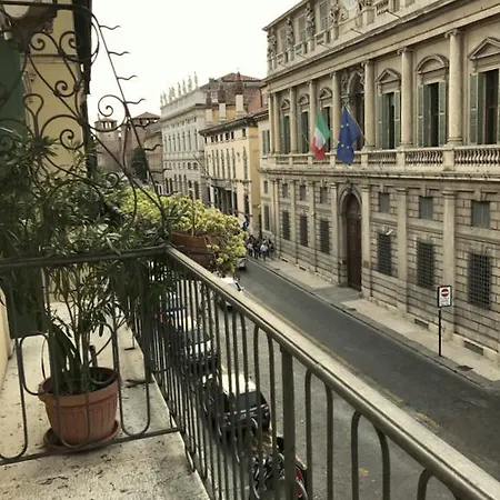 Apartment Palazzo Fratta Verona