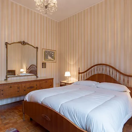 Palazzo Fratta Apartment *